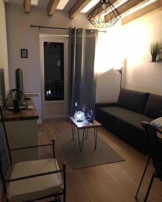 Veroliv : Superbe Appartement Renove Proche Du Centre-Ville Le Creusot Buitenkant foto