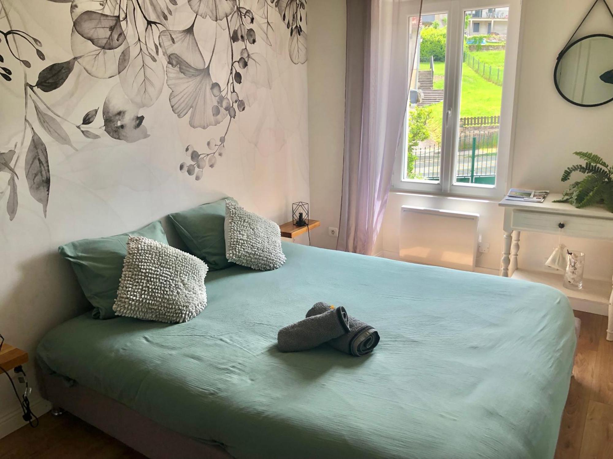 Veroliv : Superbe Appartement Renove Proche Du Centre-Ville Le Creusot Buitenkant foto